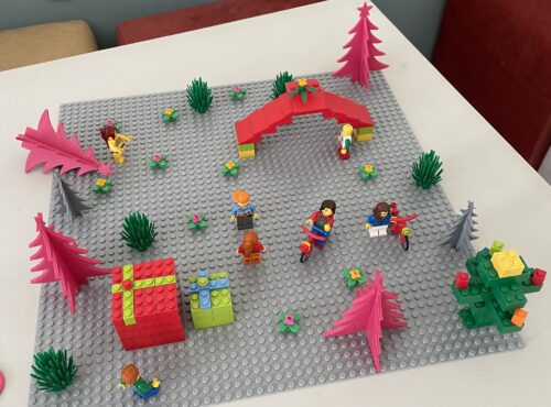 Christmas village with Lego WeDo 2.0